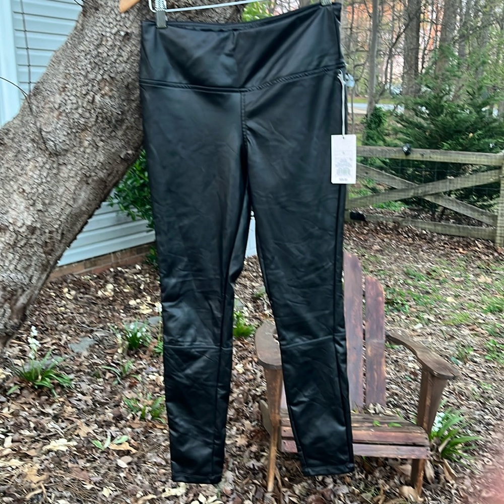 A New Day Women's Faux Leather Leggings Black size S 🖤 NWT